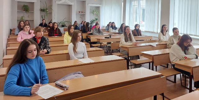 Учасники I Всеукраїнського конкурсу культури медійного мовлення «МедіаСлово» імені Олександра Пономарева